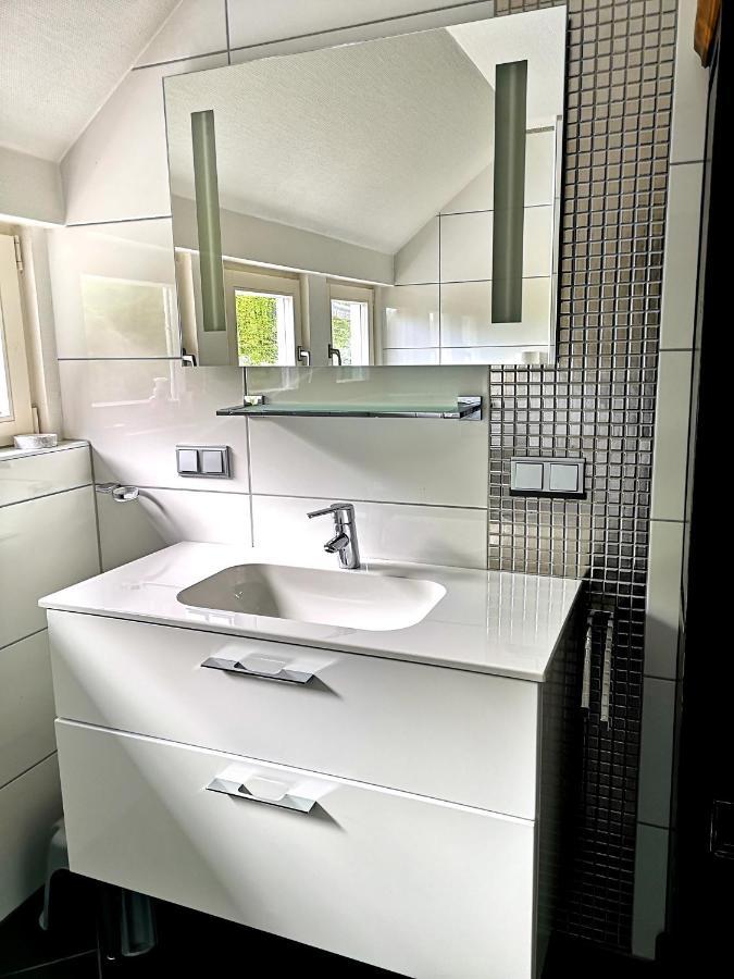 Ein Appartement Und Ein Komfortzimmer In Malsch, Zwischen Karlsruhe, Rastatt Und Baden-Baden Malsch  エクステリア 写真
